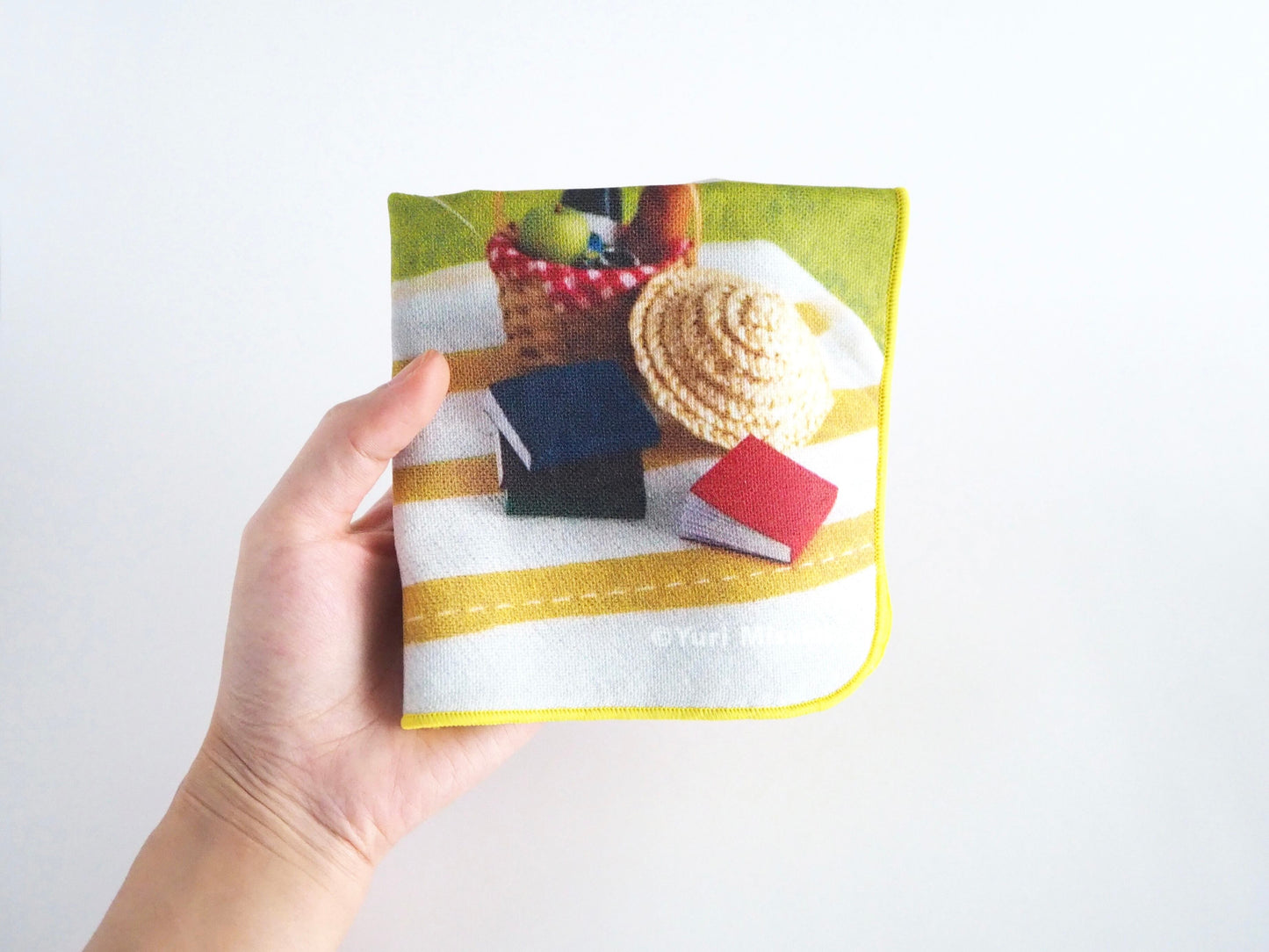 一起去派對吧.ᐟ.ᐟ :手帕『やわらかな日常』