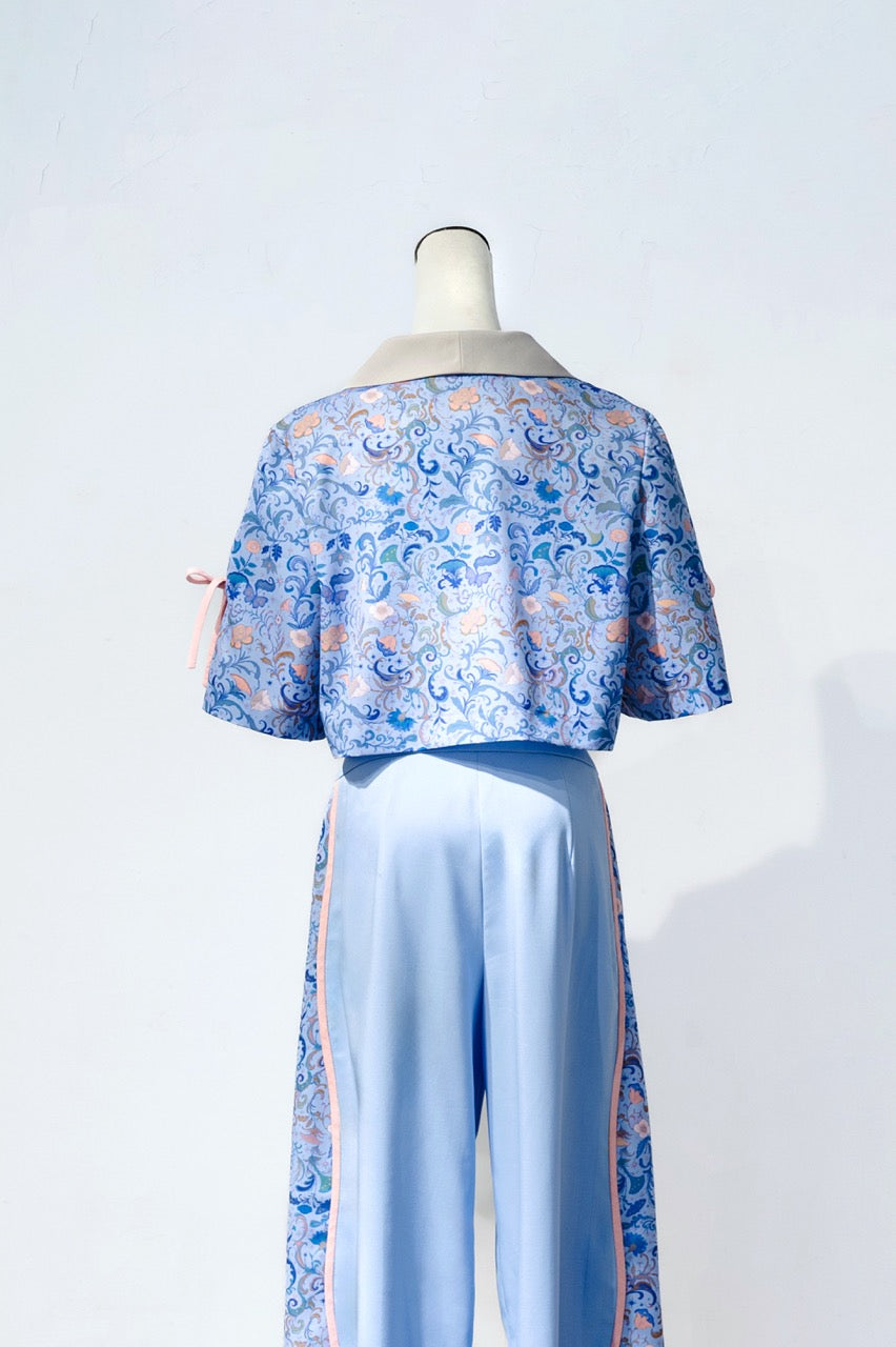 【 Précommande 】6"Stitches × YASHIRO Nanaco Collaboration : Haut court Flower Diary