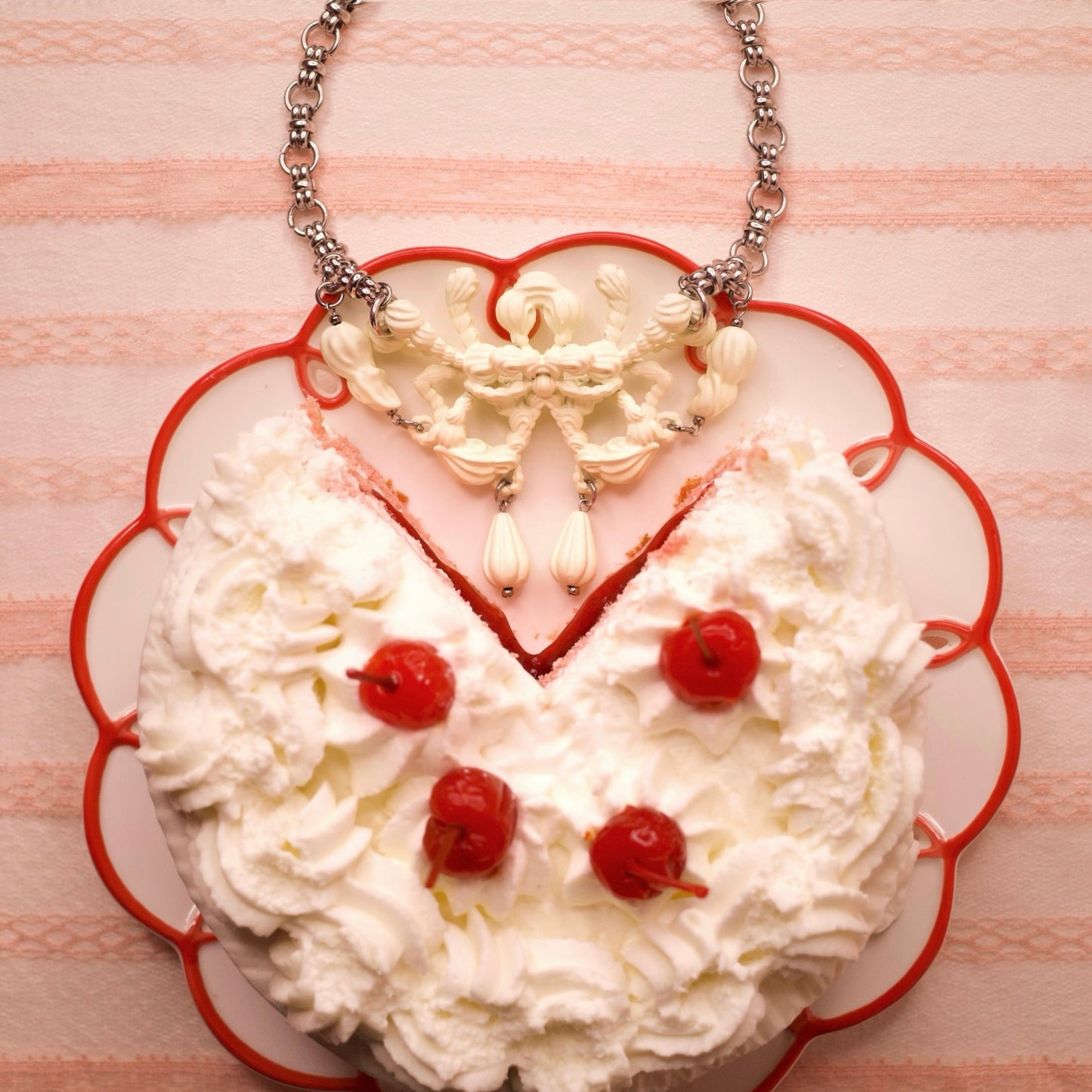 Bazooka Studio：orbitto奶油項鍊〈2色〉