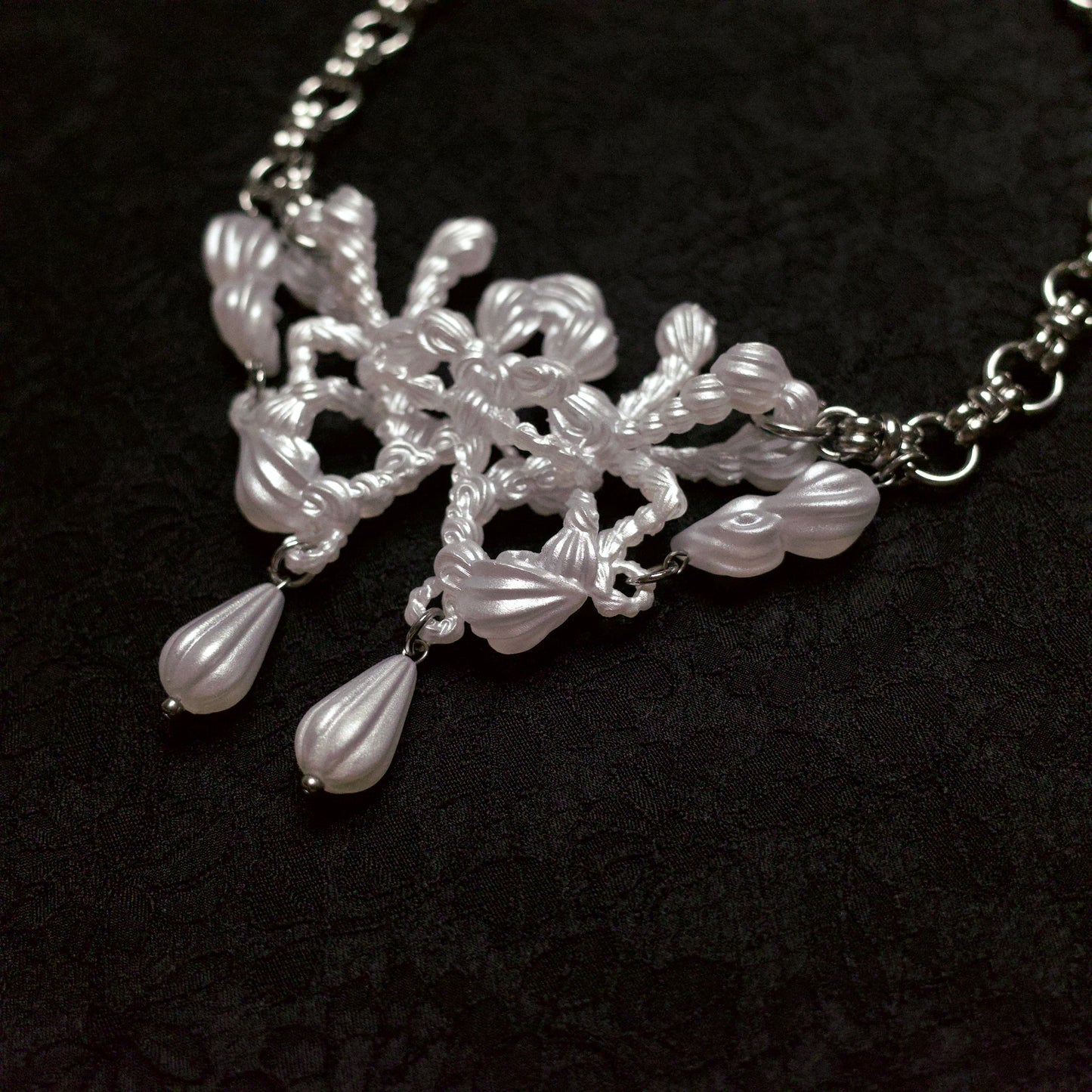 Bazooka Studio：orbitto奶油項鍊〈2色〉