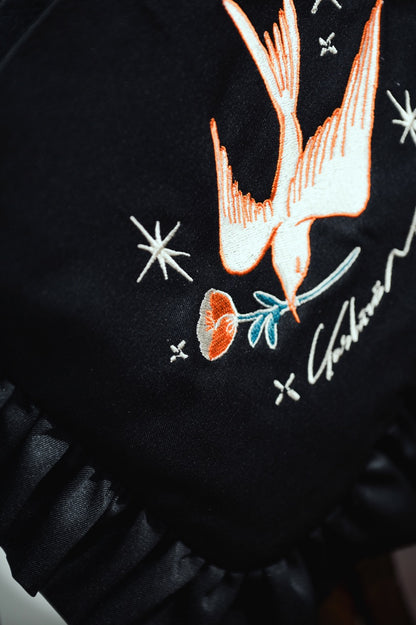 【 預購 】6"Stitches × YASHIRO Nanaco聯名：Chirping and Passion 刺繡包